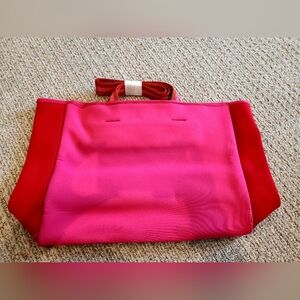 BRAND NEW Neoprene Beach Tote in Pink/Red